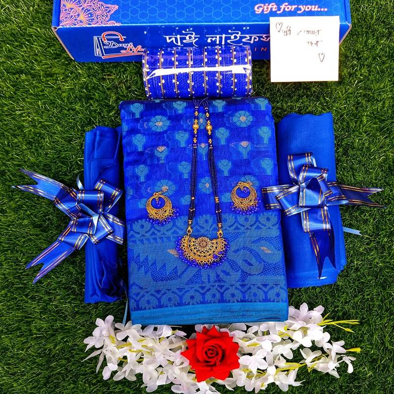 প্রিয়সী জামদানী কাম্বো (নীল)-৯ আইটেম