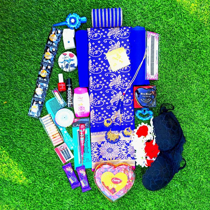 মহারাণী কাতান কম্বো ( নীল )-৩১ আইটেম জবাফুল ডিজাইন - Image 2